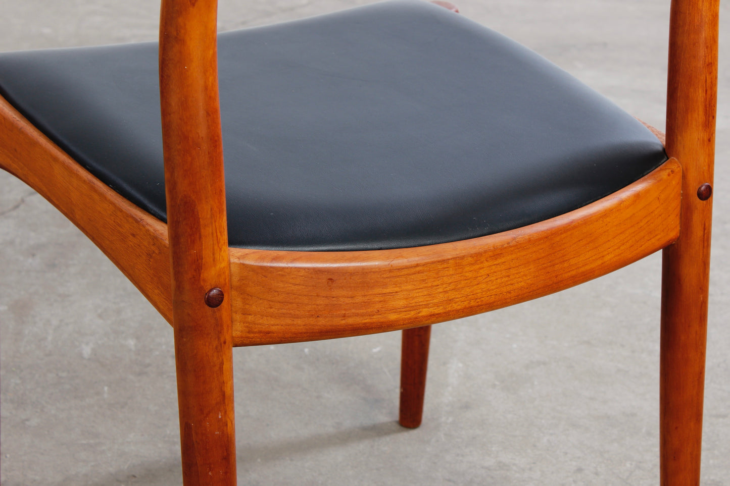 4er Set Teak Esszimmerstühle Johannes Andersen Uldum danish 60er