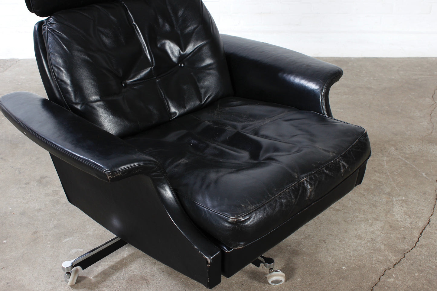 Vintage Lounge Chair Sessel Mid Century James Bond Design