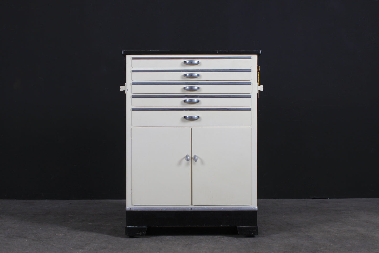 Vintage Schrank Baisch Bauhaus Industrial Design