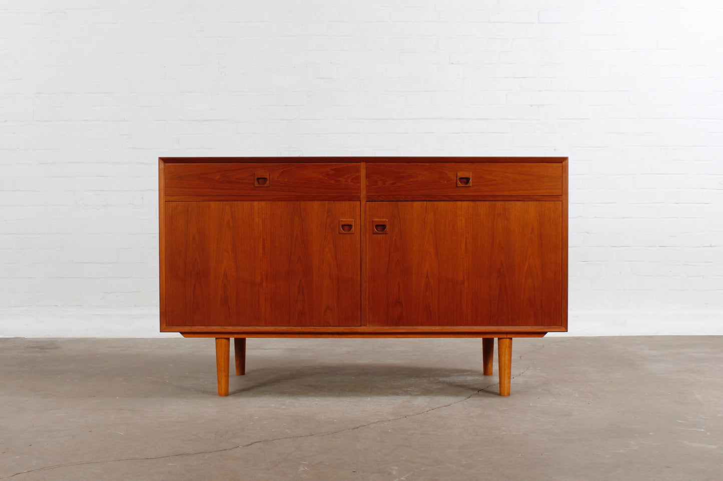 Teak Sideboard BROUER
