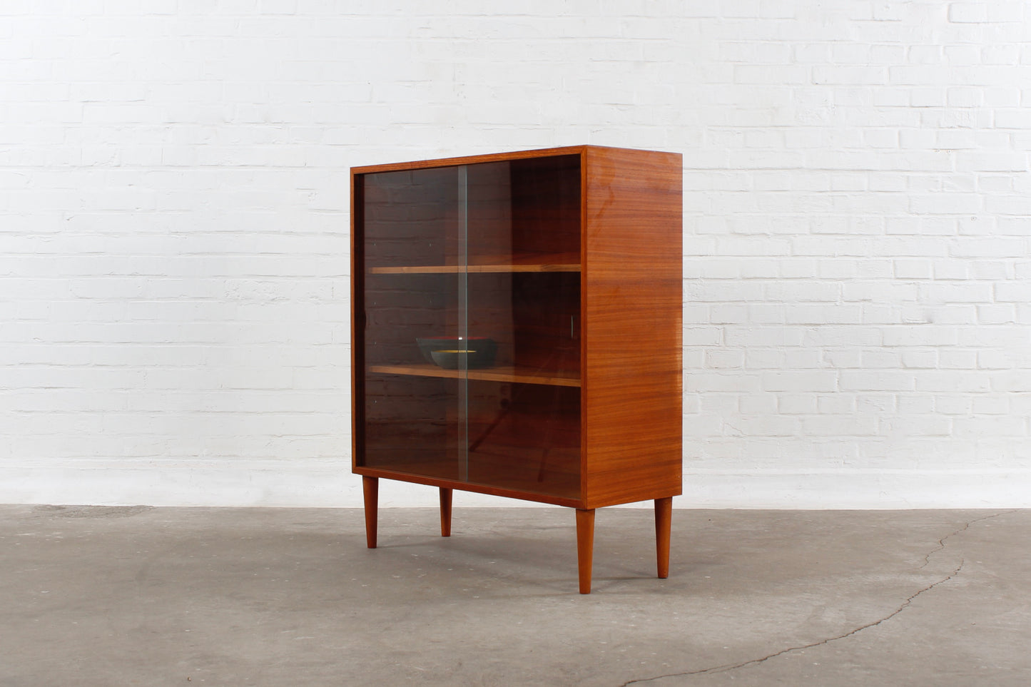 Vintage Teakholz Vitrine
