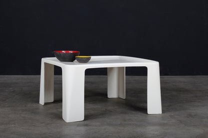 Amanta Couchtisch Coffeetable von MArio Bellini für C&B Italia