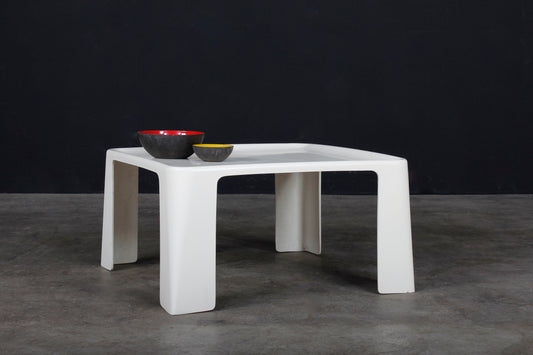 Amanta Couchtisch Coffeetable von MArio Bellini für C&B Italia