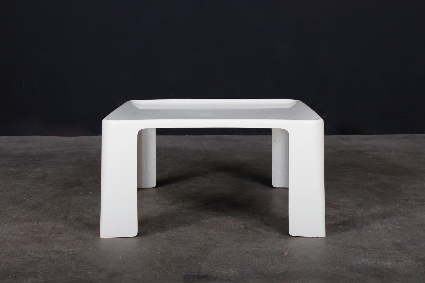 Amanta Couchtisch Coffeetable von MArio Bellini für C&B Italia