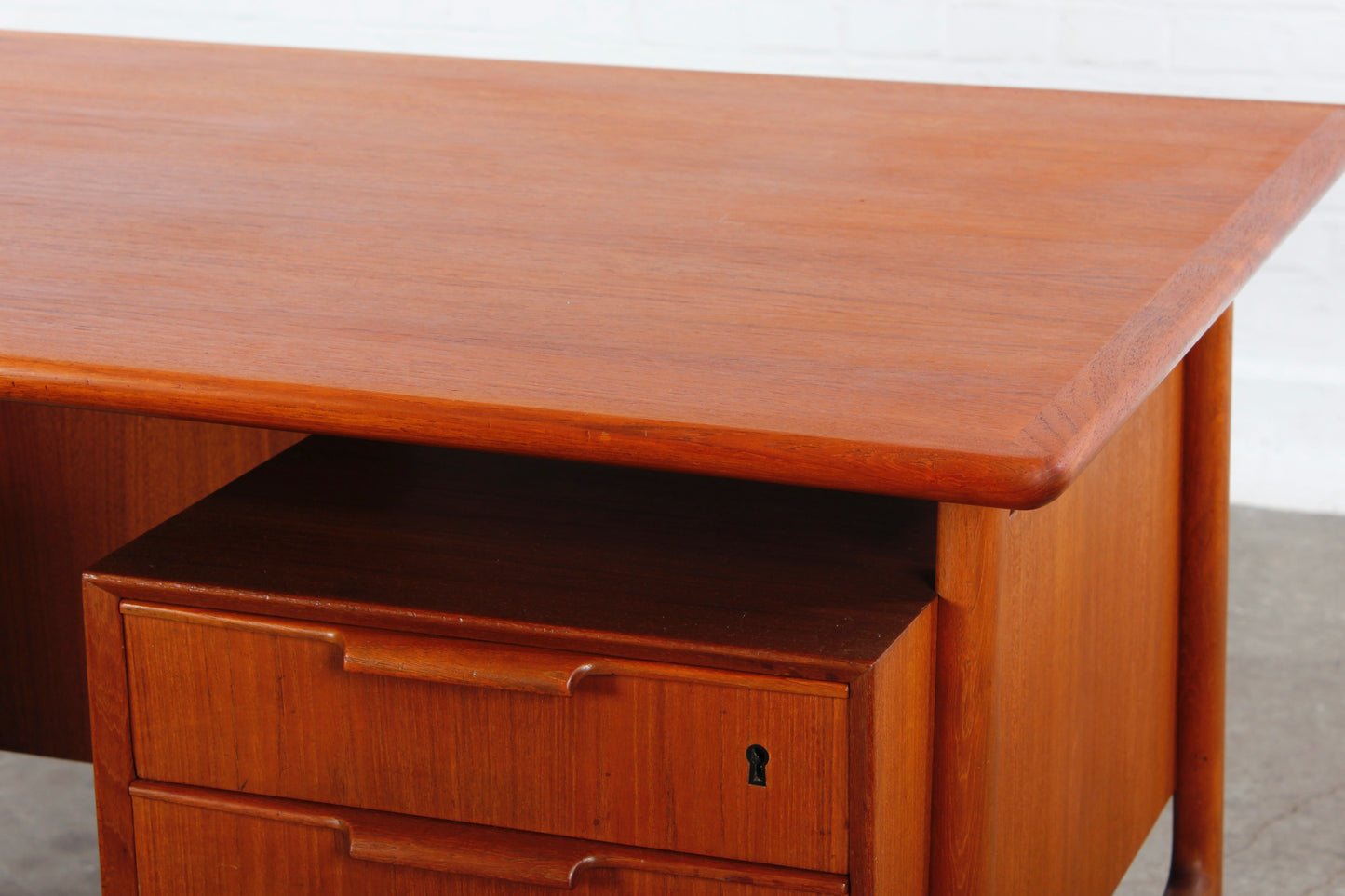 Modell 75 Schreibtisch von Gunni Omann für Omann Jun Teak 60er