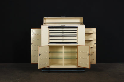 Vintage Baisch Arztschrank Kommode Bauhaus Industrial Design