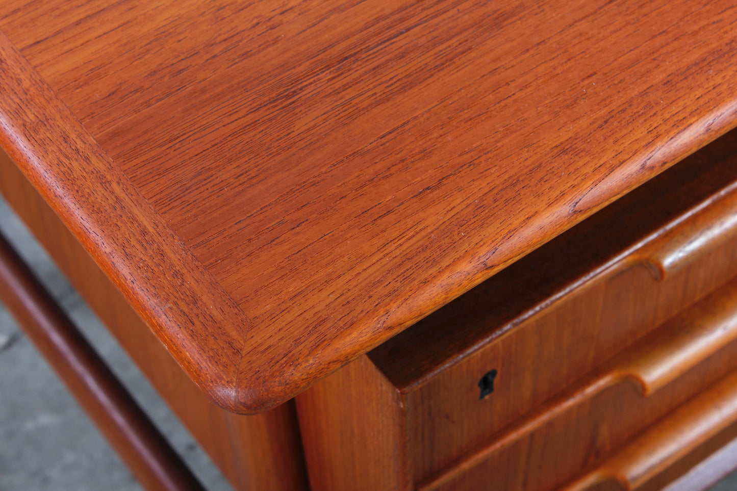 Modell 75 Schreibtisch von Gunni Omann für Omann Jun Teak 60er