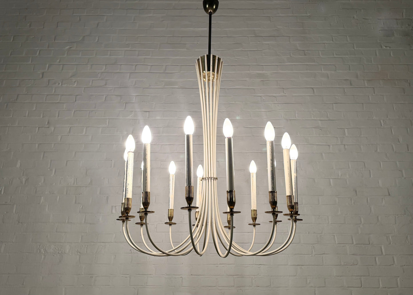 14 flammiger Messing Kronleuchter