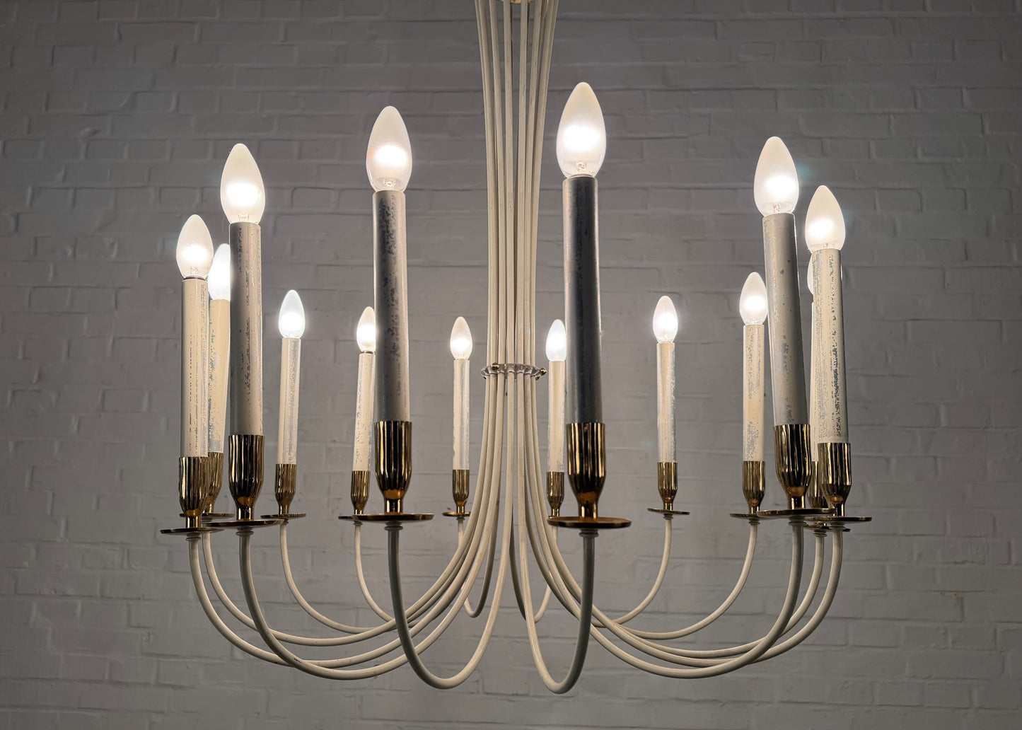 14 flammiger Messing Kronleuchter