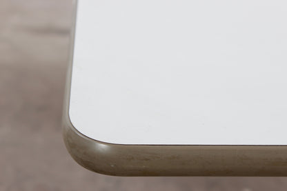 Sidetable von Charles & Ray Eames für Vitra