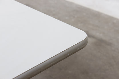 Sidetable von Charles & Ray Eames für Vitra