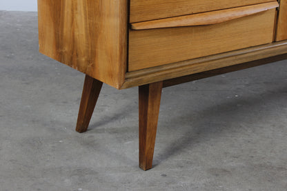 Vintage Nussbaum Highboard