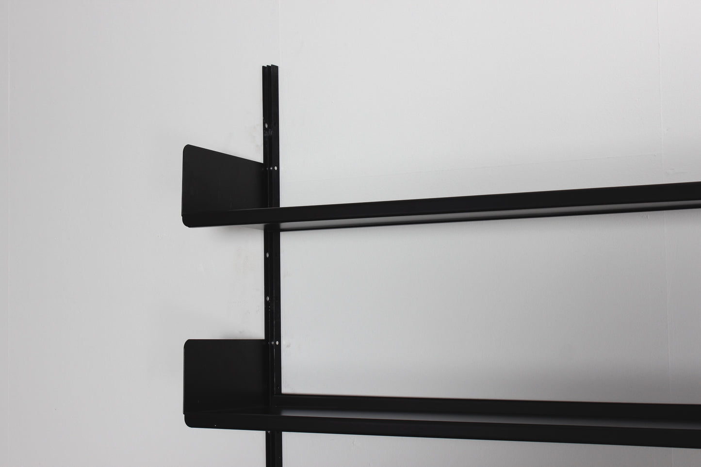 schwarzes Regal von Dieter Rams für Vitsoe