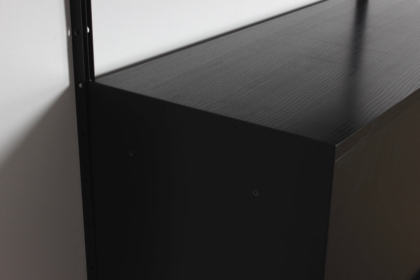 schwarzes Regal von Dieter Rams für Vitsoe