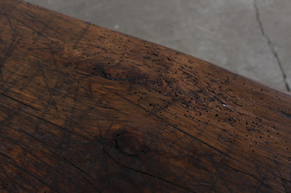 restaurierte Schlachtebank aus massivem Hart-Holz