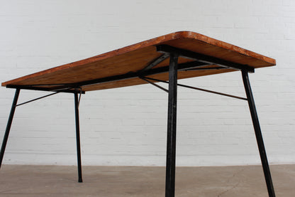 Wg Küchentisch/ Biertisch im Industriellen design