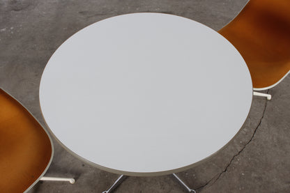 Contract Esstisch von Charles und Ray Eames für Vitra