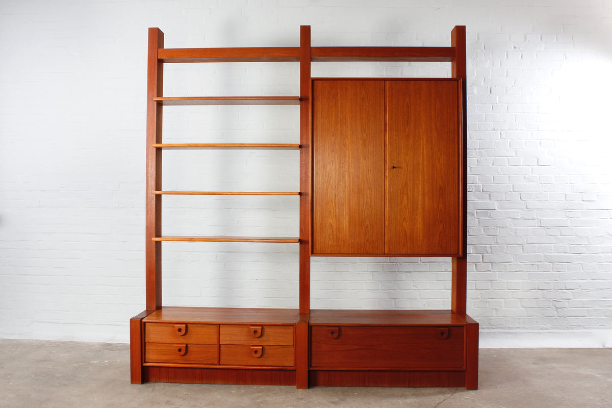 Teakholz Schrank von Heinrich Ristenpatt für RT Möbel