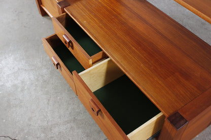 Teak Schrankwand von Heinrich Ristenpatt für RT Möbel